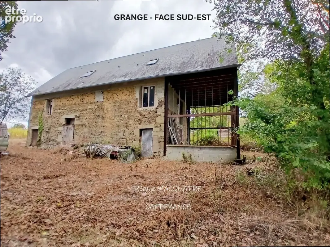 Bâtisse du XVIᵉ siècle à réhabiliter & Grange en cours de travaux – Ensemble foncier de 11 133 m² – Saint-Vigor-des-Monts (50420 - photo 2
