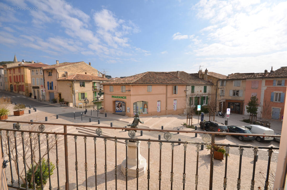 Appartement à CADENET