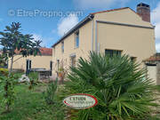 Photo 1 - Maison à SAINTE-PAZANNE