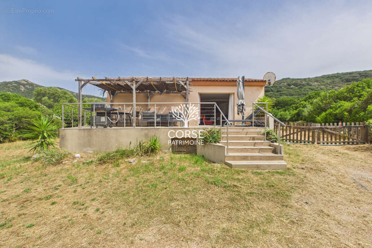 Maison avec appartement indépendant sur terrain piscinable et constructible - photo 23