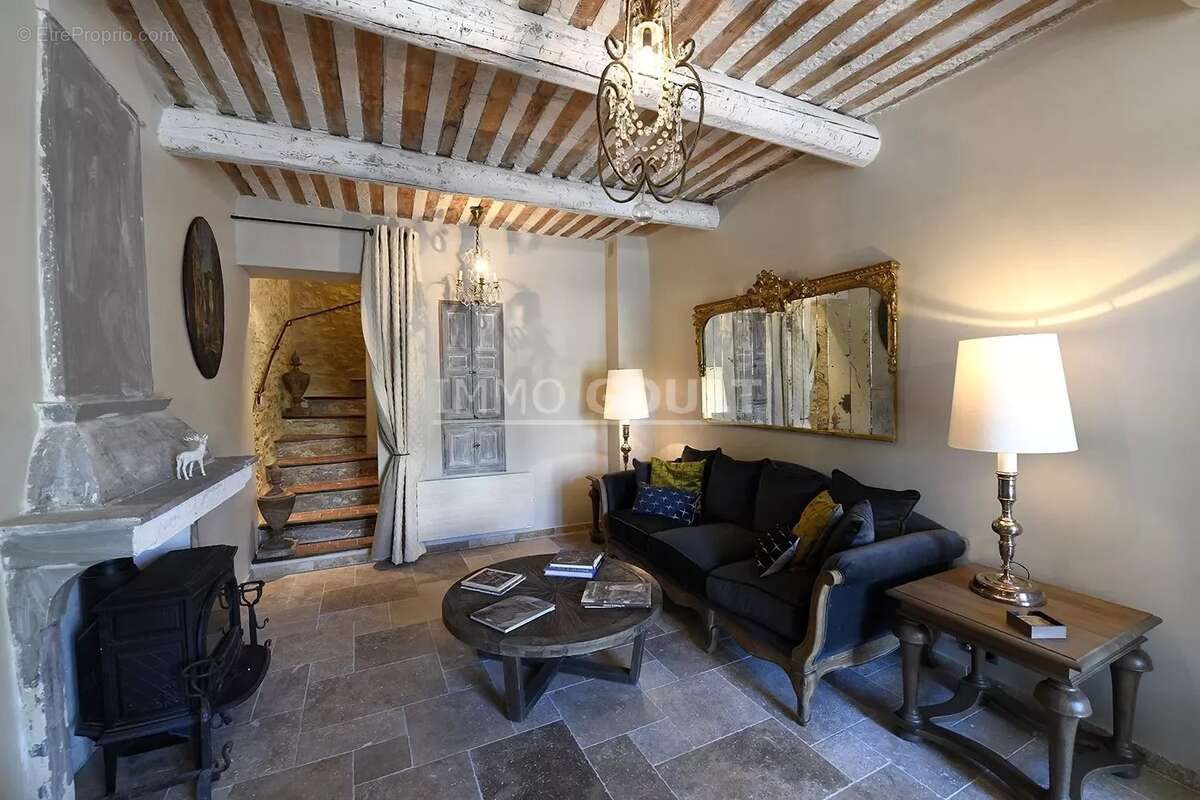 Maison à GOULT