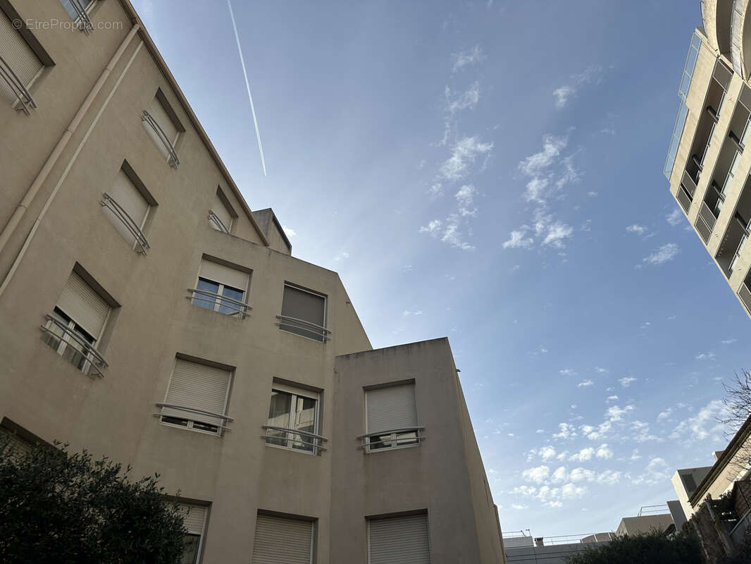 Appartement à MARSEILLE-8E
