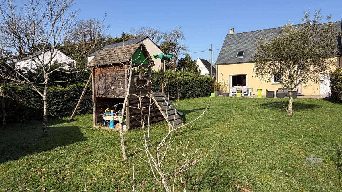 Maison à TREILLIERES