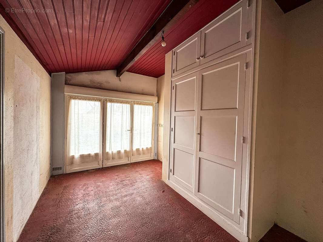 Maison à ONESSE-ET-LAHARIE