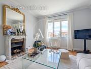 Appartement à SURESNES