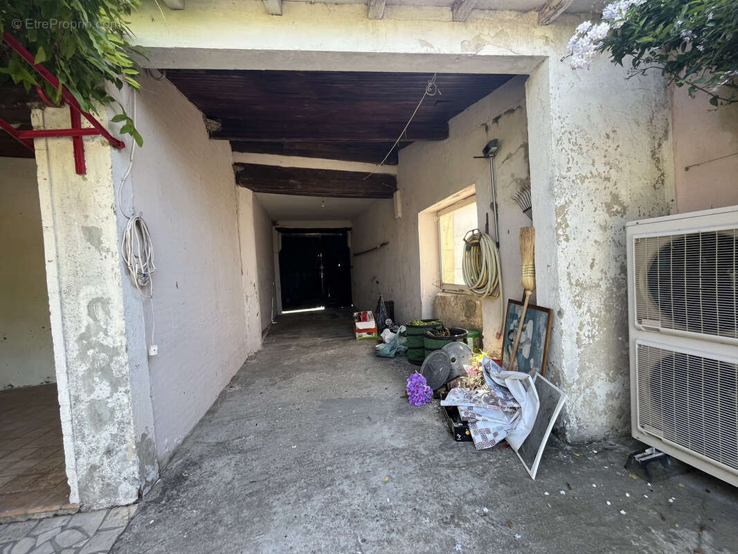 Maison à MORTAGNE-SUR-GIRONDE