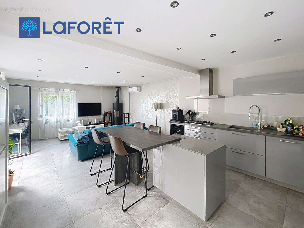 Maison à CAGNES-SUR-MER