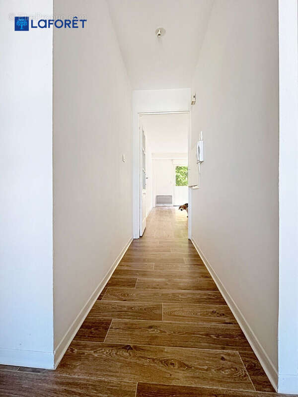 Au Centre de Guidel, Appartement 68m²,  2 chambres, terrasse, jardin, 2 stationnements - photo 11