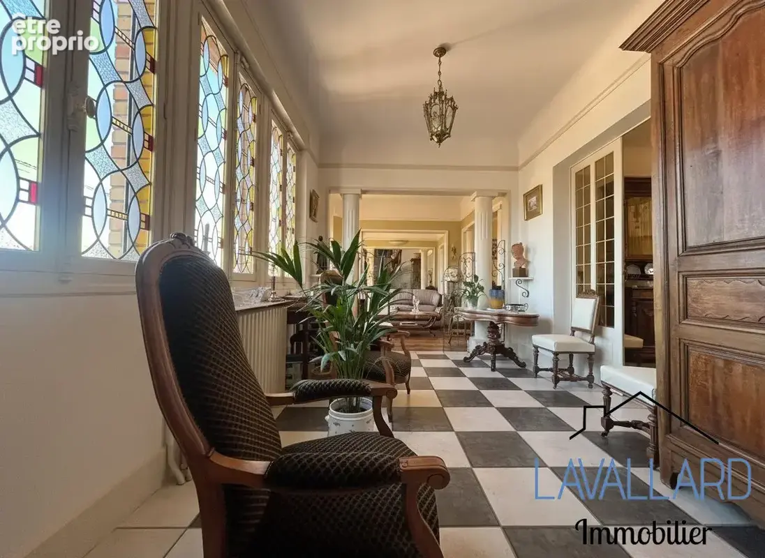 Maison 8 pièces 245 m² à vendre à Amiens (80000) - photo 3