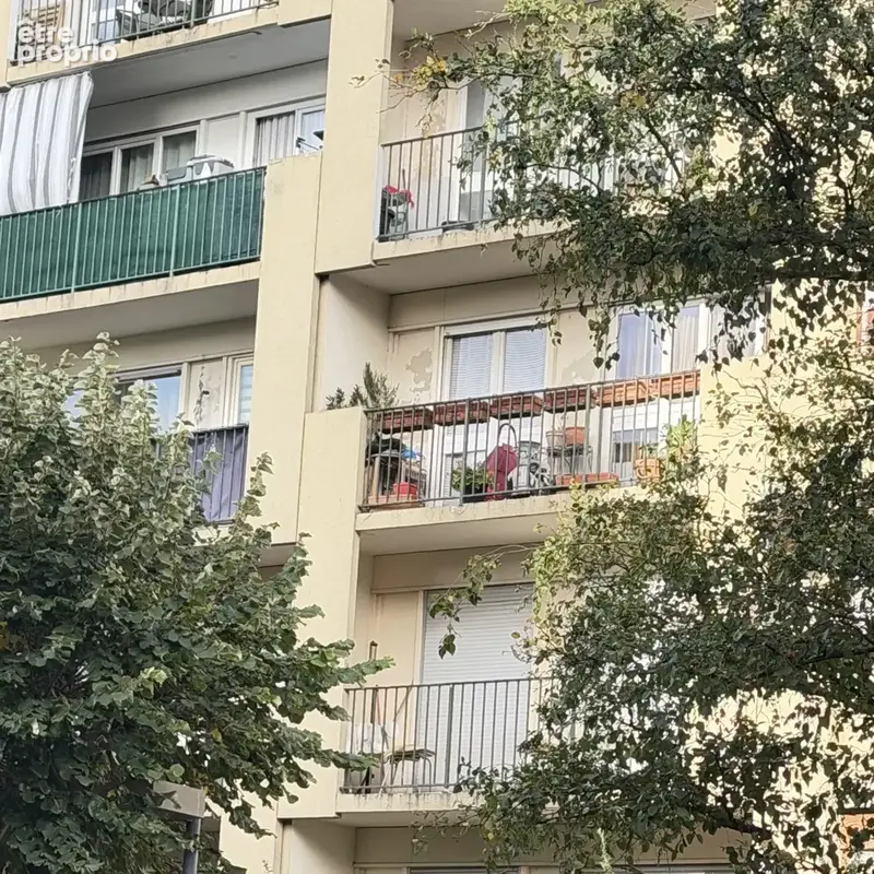 Photo Appartement à Saint-Ouen-L'aumone au prix de 160 000€