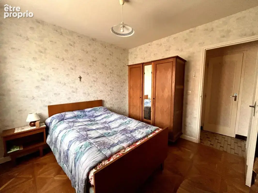 Maison de plain-pied - 4 chambres - garage - - photo 7