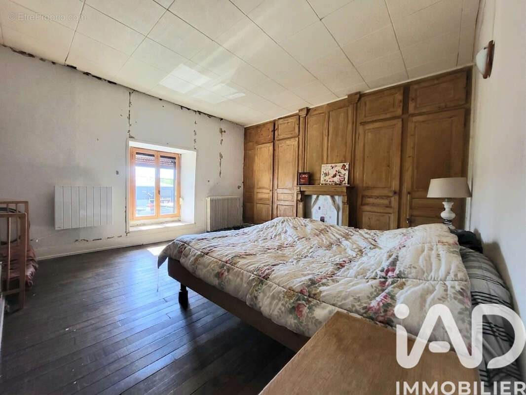 Maison 183 m² à Bourg-Fidele  - photo 9