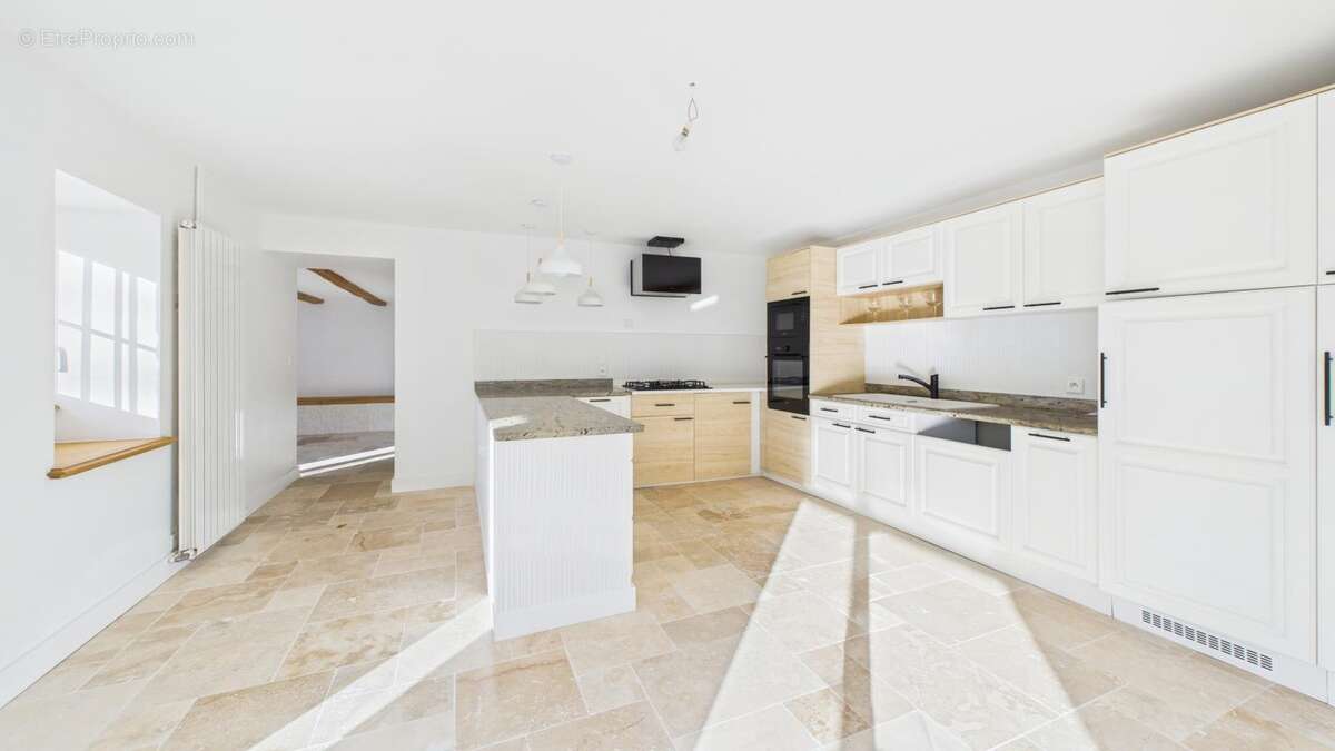 Maison à SAINT-PERAY