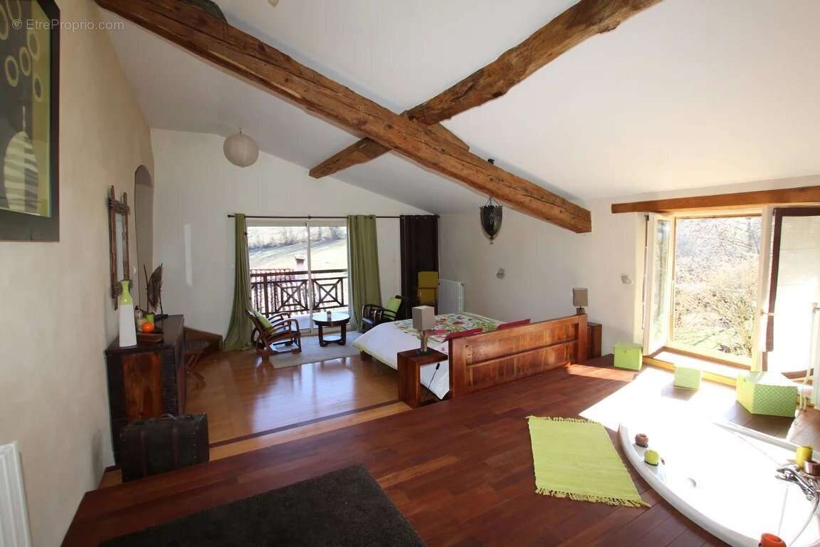 Maison à LA BASTIDE-DE-SEROU