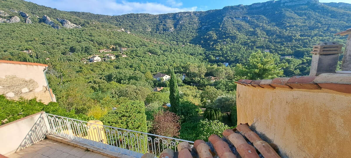 Calme et vue dégagée sur collines. - photo 32