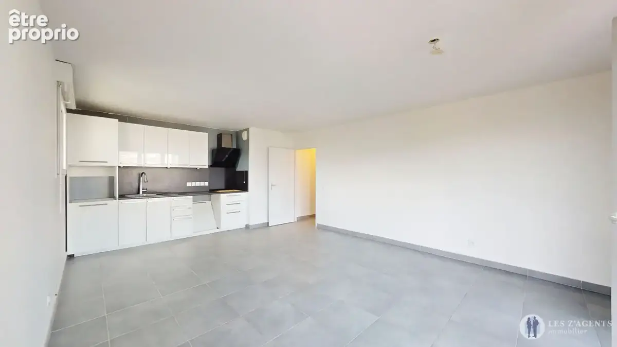 Appartement  4 pièces avec terrasse dans une copropriété de 2016 - photo 4