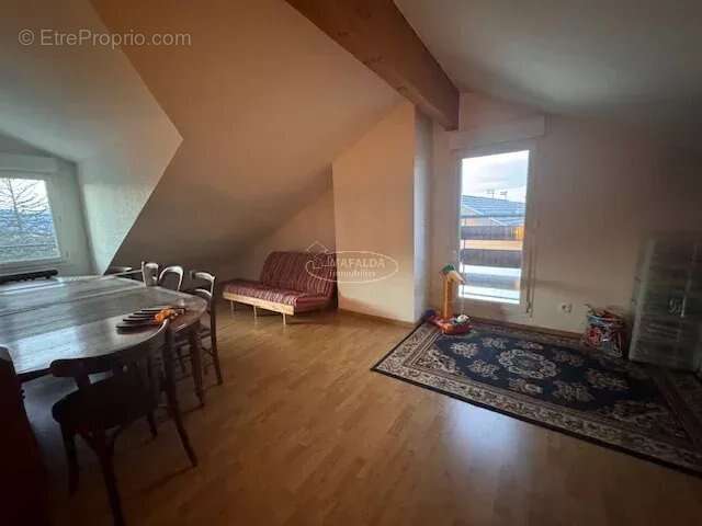 Maison à VETRAZ-MONTHOUX