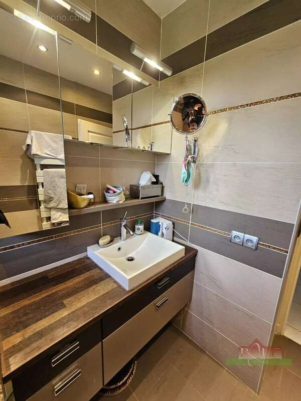 Maison à SAINT-ROMAIN-EN-GAL