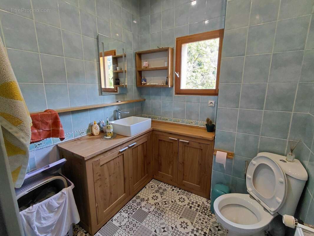 Maison à L&#039;ESCARENE