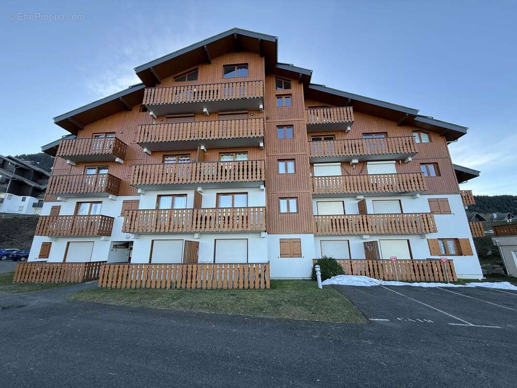 Appartement à THOLLON-LES-MEMISES