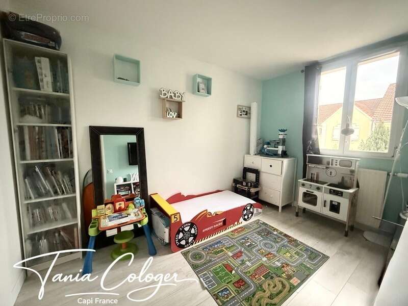 Maison à LES PAVILLONS-SOUS-BOIS