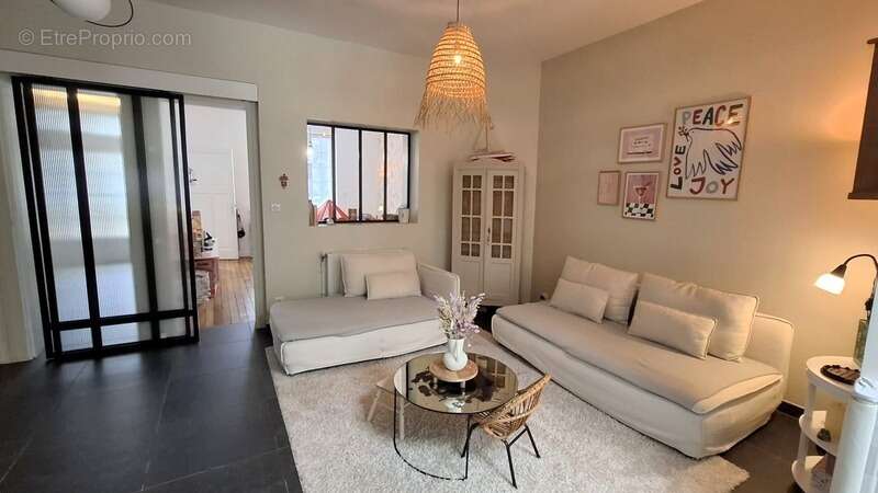 Maison à SAINT-QUENTIN