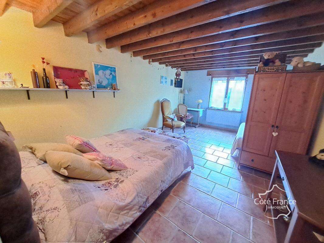 Maison à SAINT-GOBERT