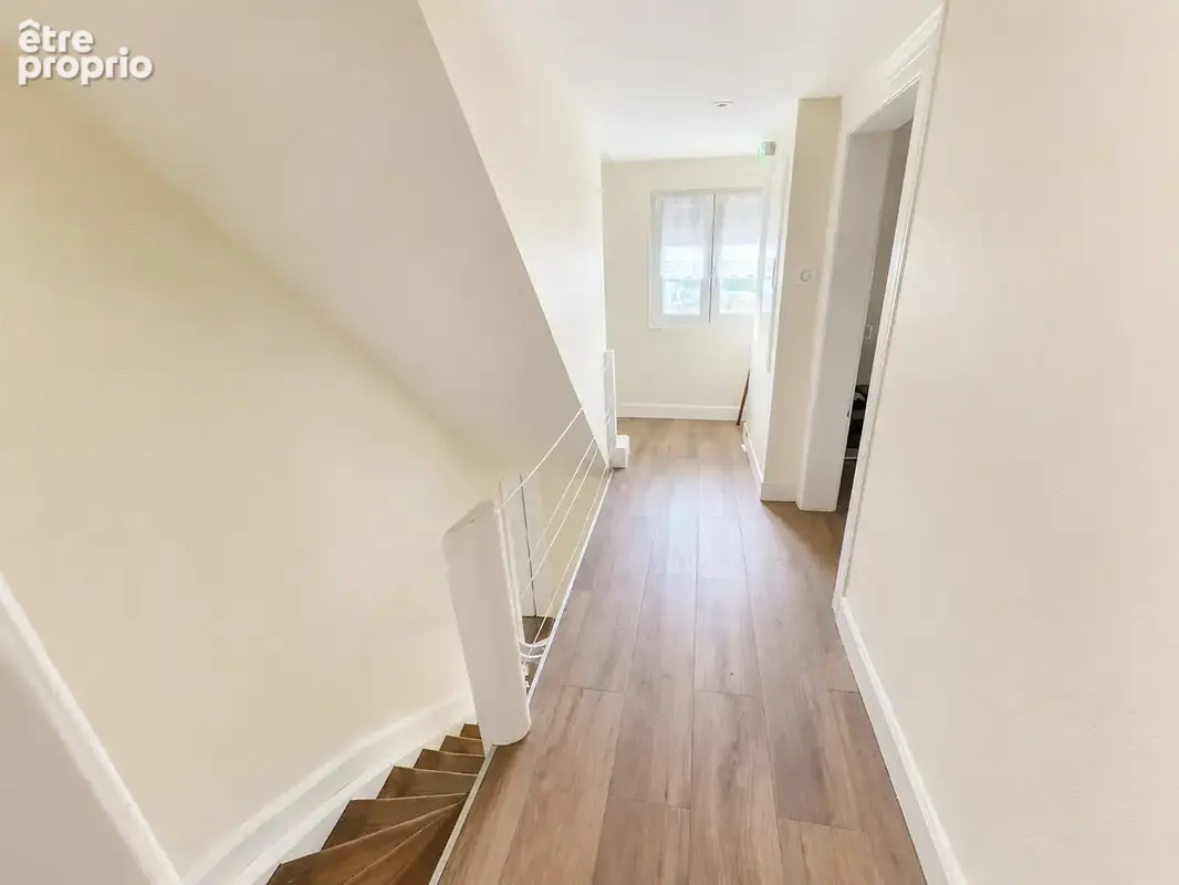 Maison 230 m² à Bettendorf  - photo 9
