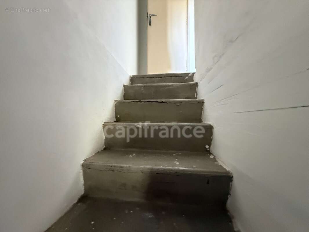 Immeuble à usage locatif sur ARGELES GAZOST (65) - photo 19