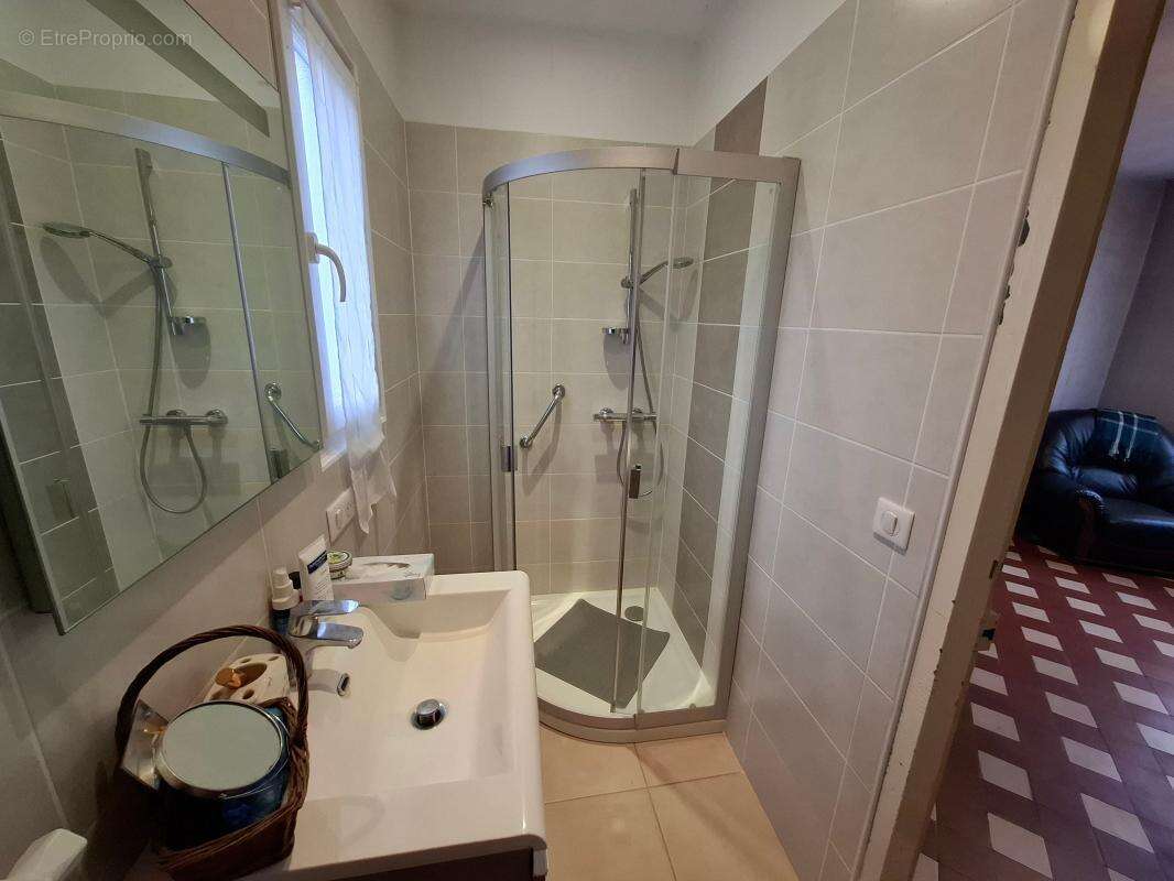 Maison à CUISE-LA-MOTTE