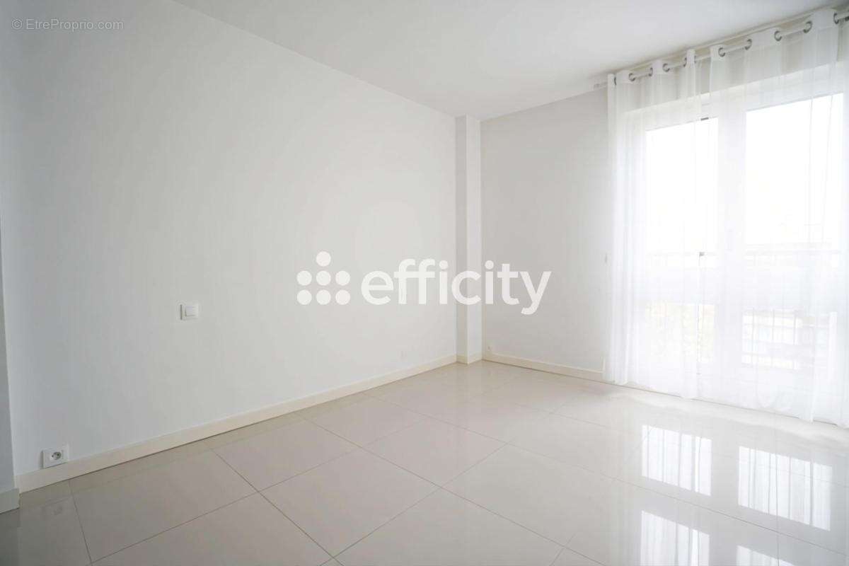 Appartement à LE CHESNAY