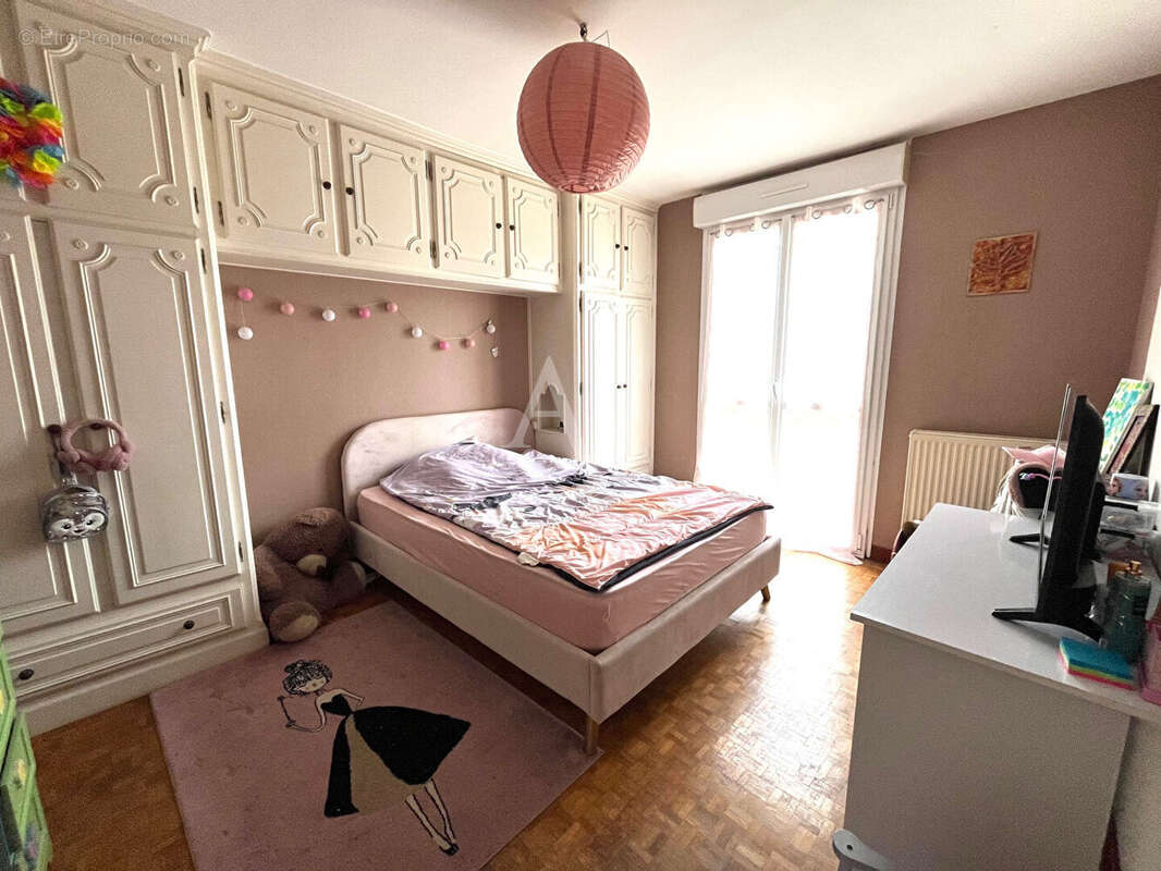 Maison à BONCHAMP-LES-LAVAL