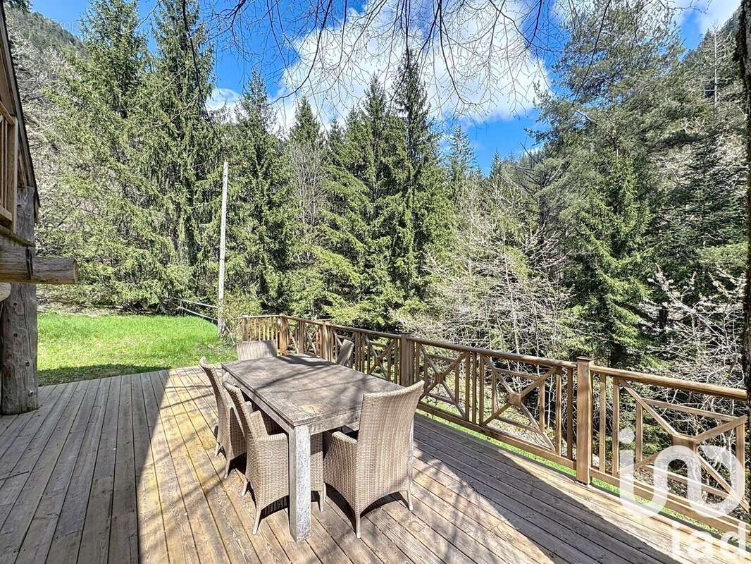 Photo 2 - Maison à SAINT-MARTIN-VESUBIE