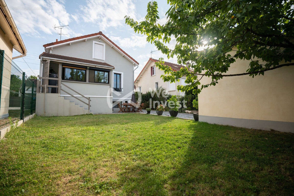 Maison 120 m² à Ris-Orangis  - photo 2