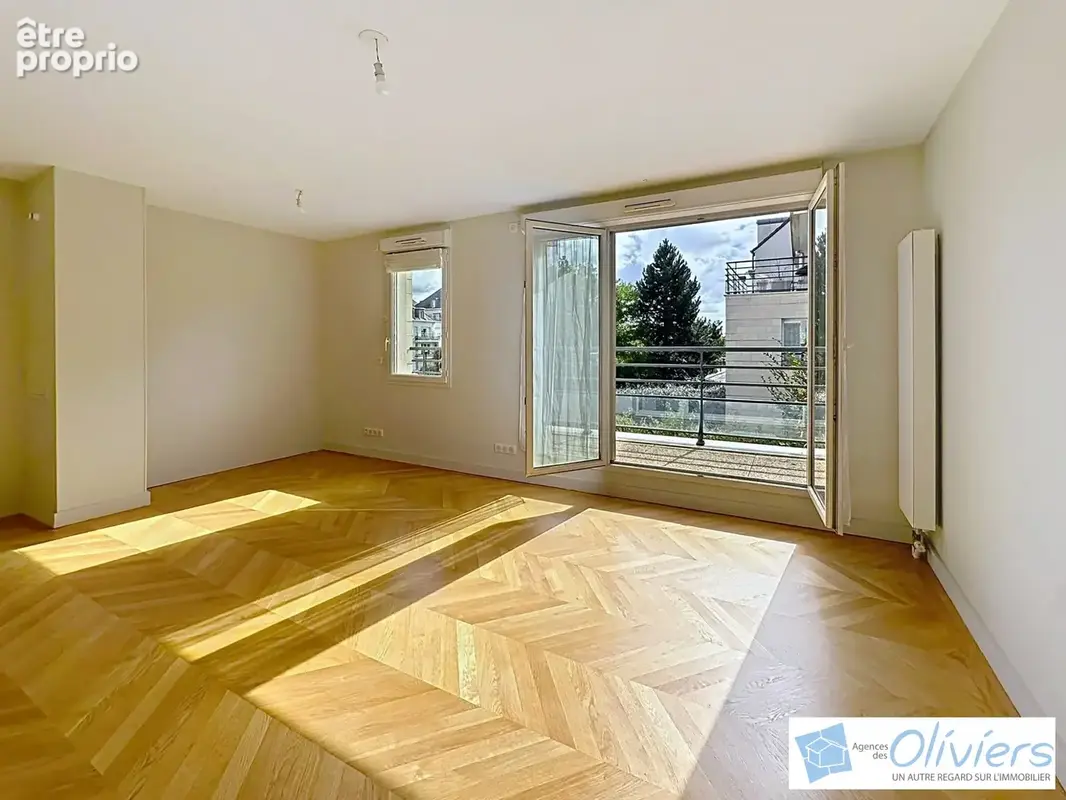 Appartement 3 pièces 82 m² à vendre à Montigny-Le-Bretonneux (78180) - photo 3
