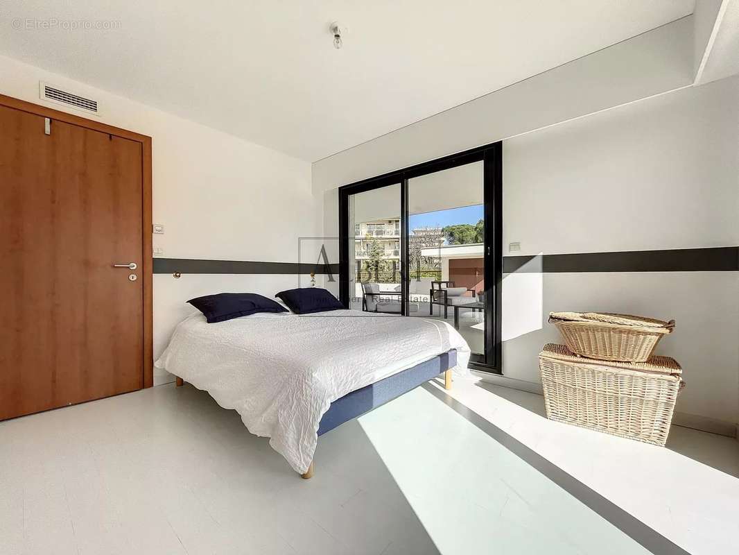 Appartement à LE CANNET