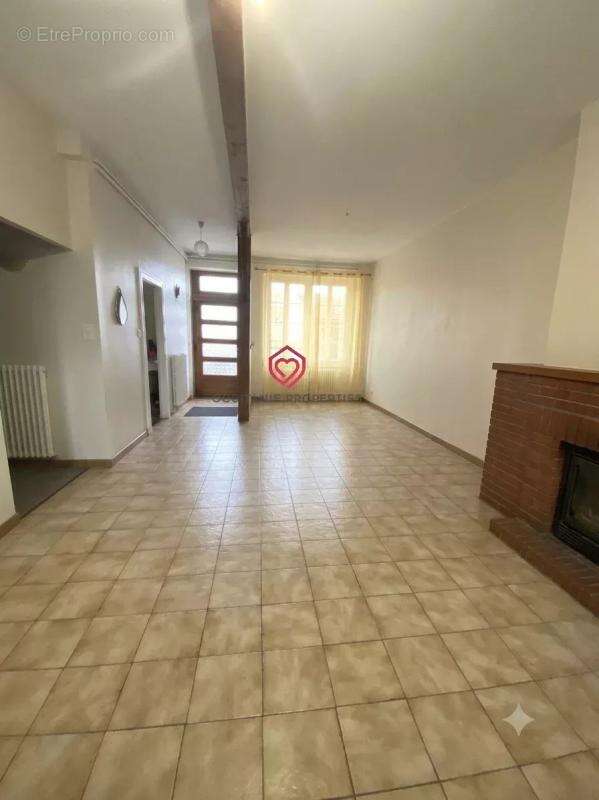 maison de village avec jardinet - photo 2