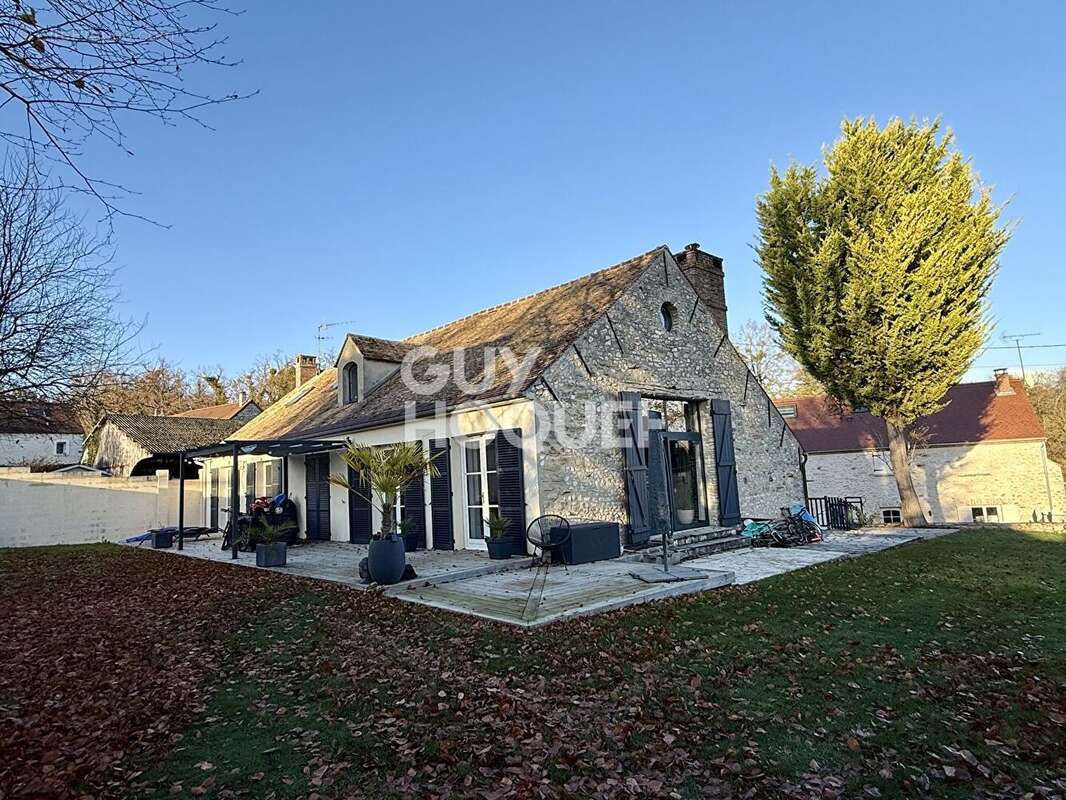 Maison à GOUSSONVILLE