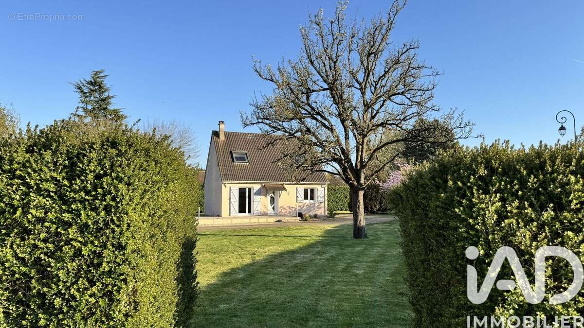 Photo 2 - Maison à CIERREY