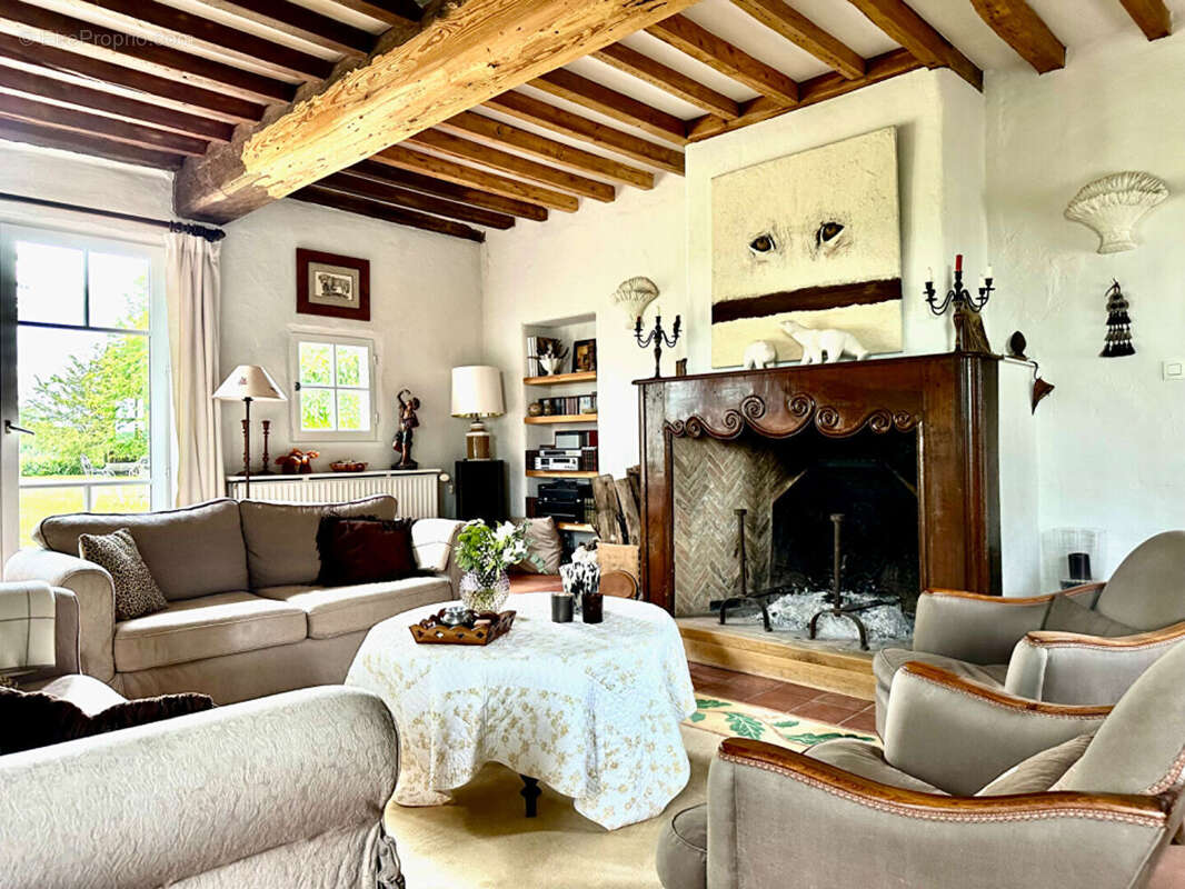 Maison à MERIGNIES