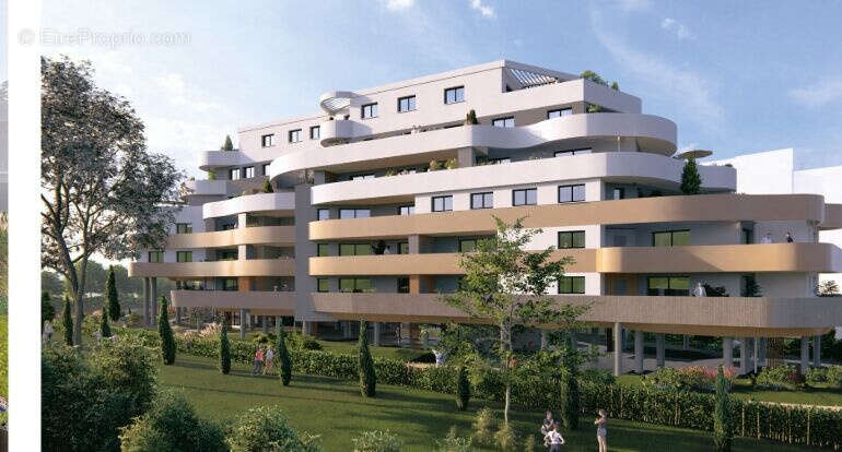 Appartement à LATTES