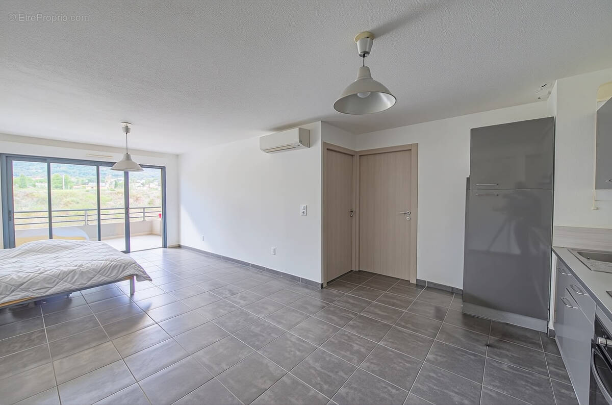 Appartement à FURIANI