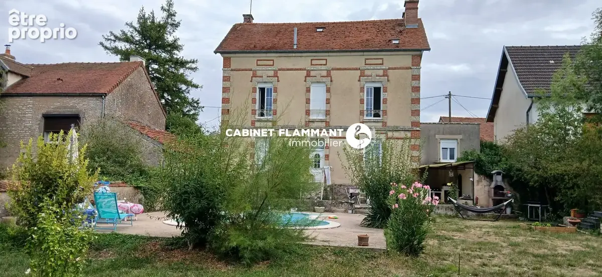Maison à MONTBARD