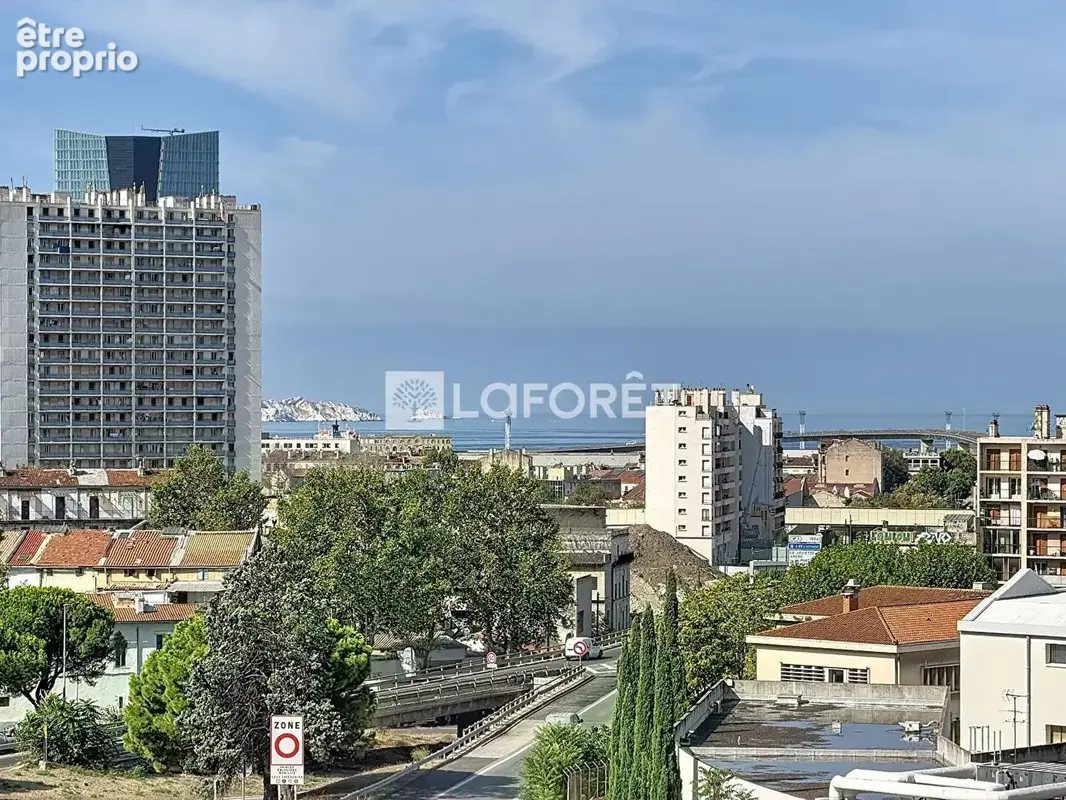 Appartement à MARSEILLE-14E