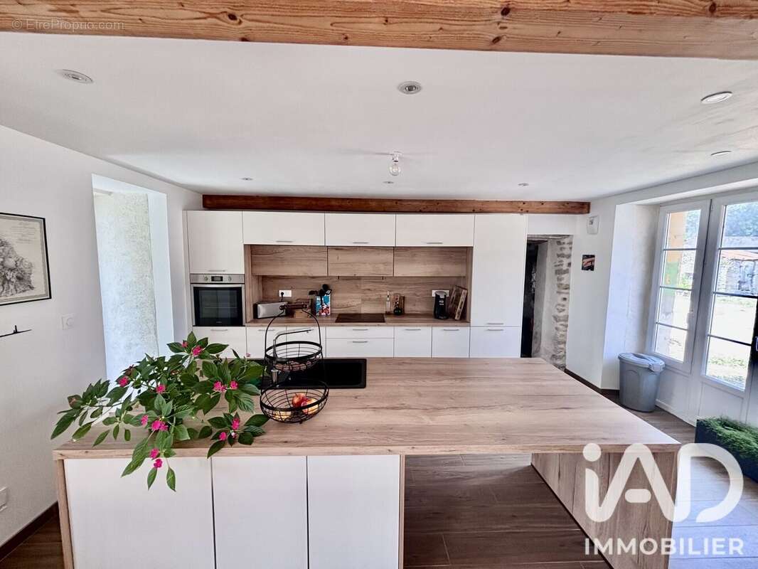 Maison 150 m² à Plouguerneau  - photo 7