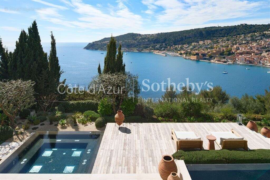 Maison à VILLEFRANCHE-SUR-MER