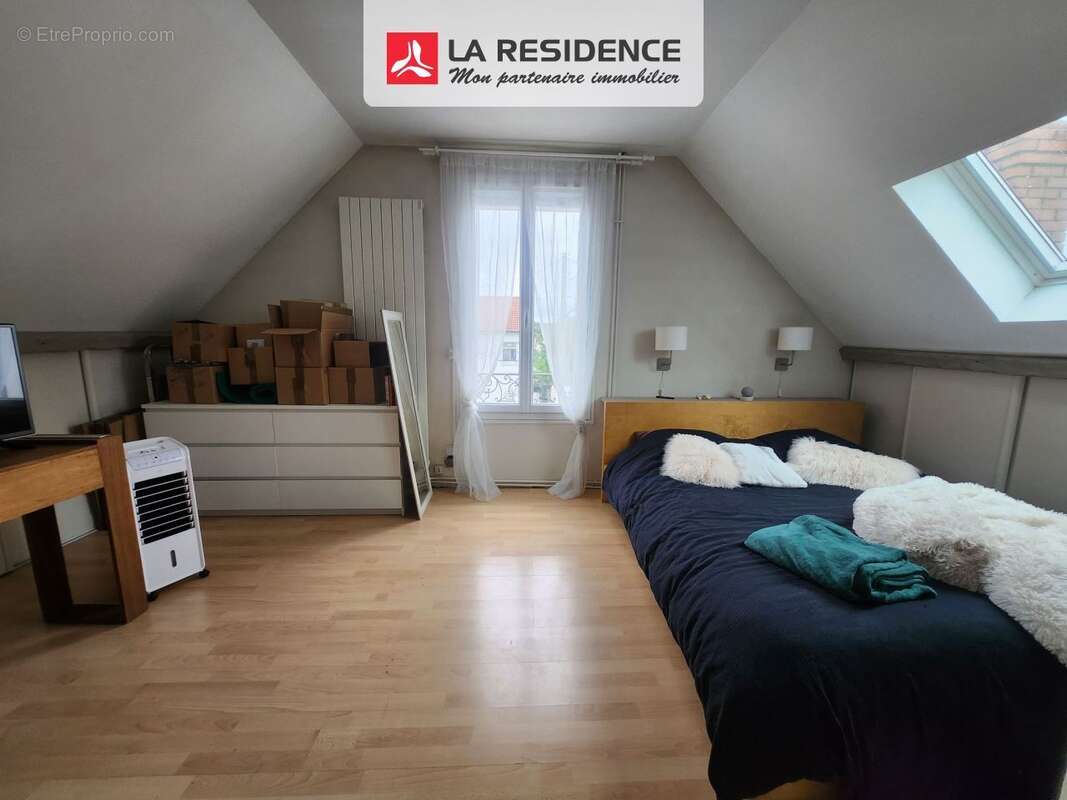 Maison à MONTIGNY-LES-CORMEILLES