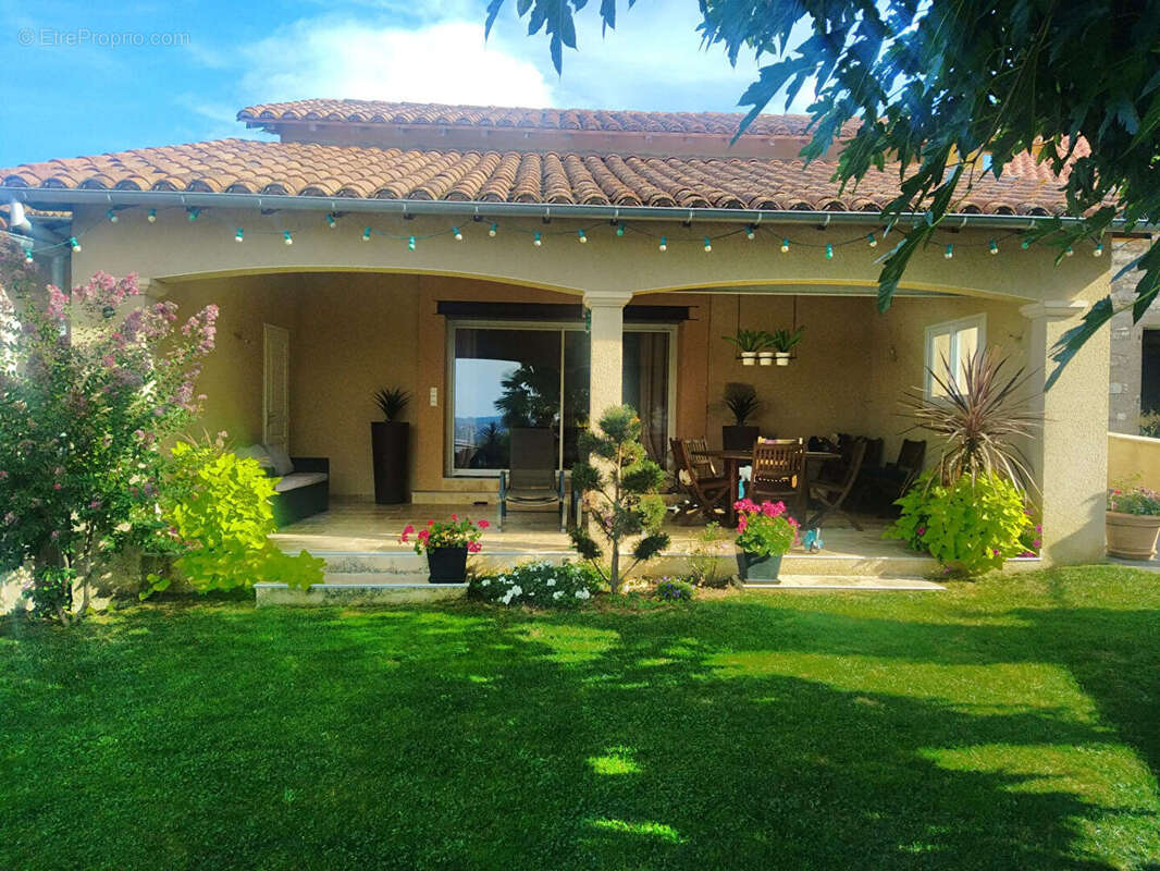 Maison à PRENDEIGNES