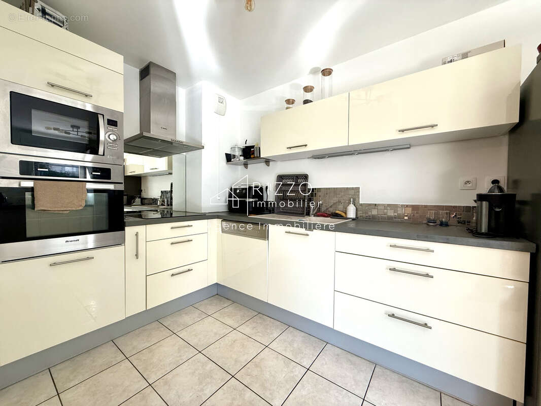 Bel appartement T4 de 82 m2 avec balcon, garage et cave   La Roche-sur-Foron - photo 5