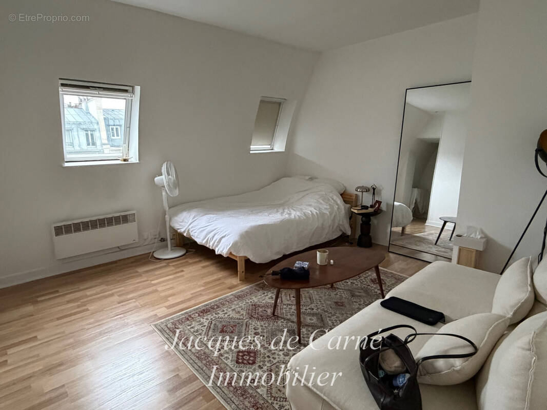 Appartement à PARIS-6E